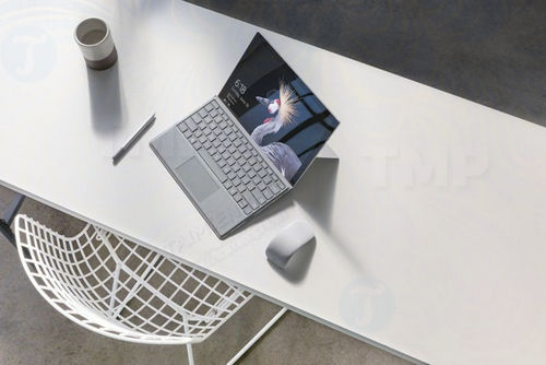 microsoft phat hanh surface pro moi o an do